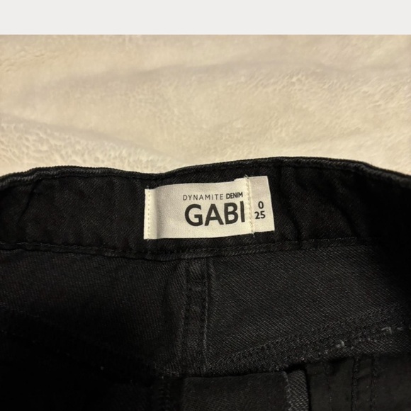 Dynamite gabi Jean shorts - Picture 3 of 4